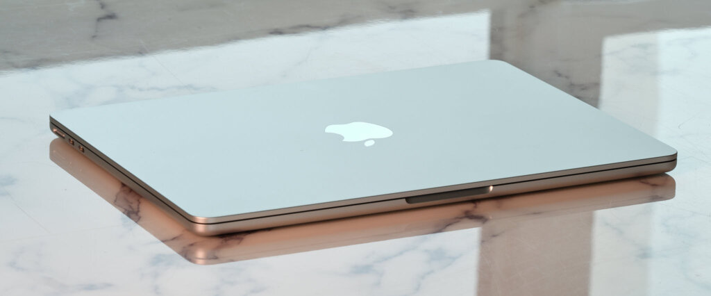 MacBook
